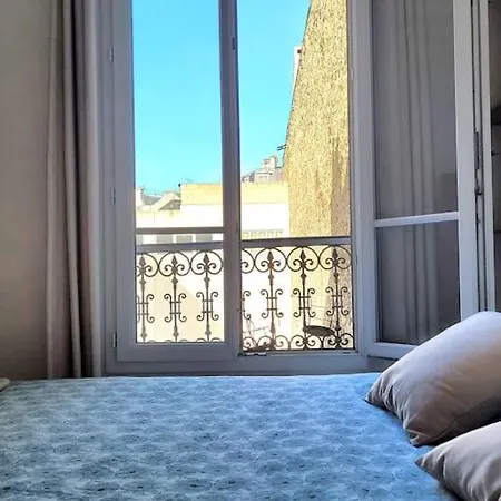 Very Bright And Spacious In *