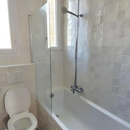 Appartement Very Bright And Spacious In Paris